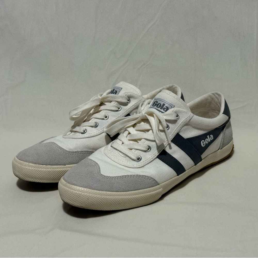 Gola Men's White and Navy Sneakers